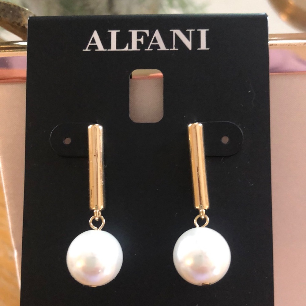 Alfani drop pearl earrings